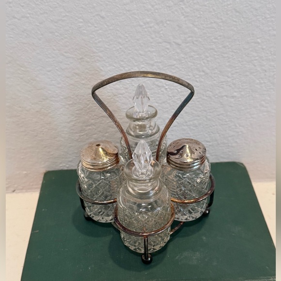 Vintage Sheffield Glass Cruet Set Oil, Vinegar, Salt & Pepper Set- 5 Pieces - Picture 2 of 14